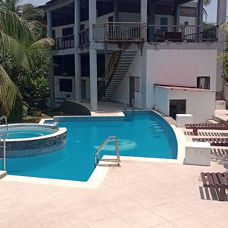 I Wanna Palomino Hotel Exterior foto