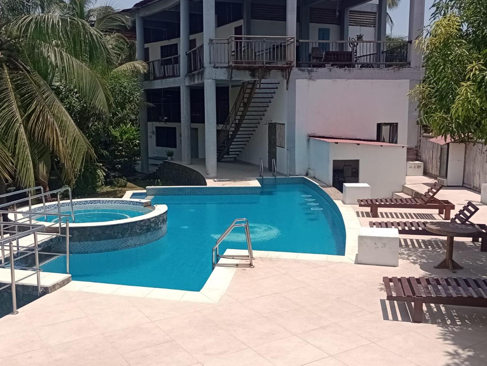 I Wanna Palomino Hotel Exterior foto